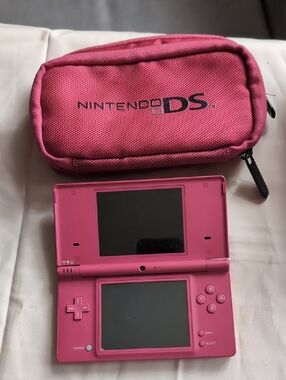 Nintendo DS Hot Pink Handheld with Matching Pink Carry Case